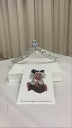 כתר שפיץ מאבני זרקון