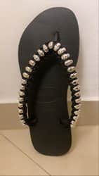 כפכפי הוויאנס דגם גולגולות